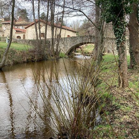 Jolie Maison De Campagne, Compostelle Soleymieux エクステリア 写真
