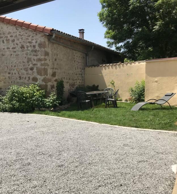 Jolie Maison De Campagne, Compostelle Soleymieux エクステリア 写真